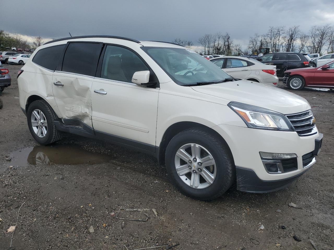 2014 CHEVROLET TRAVERSE L - Image 4