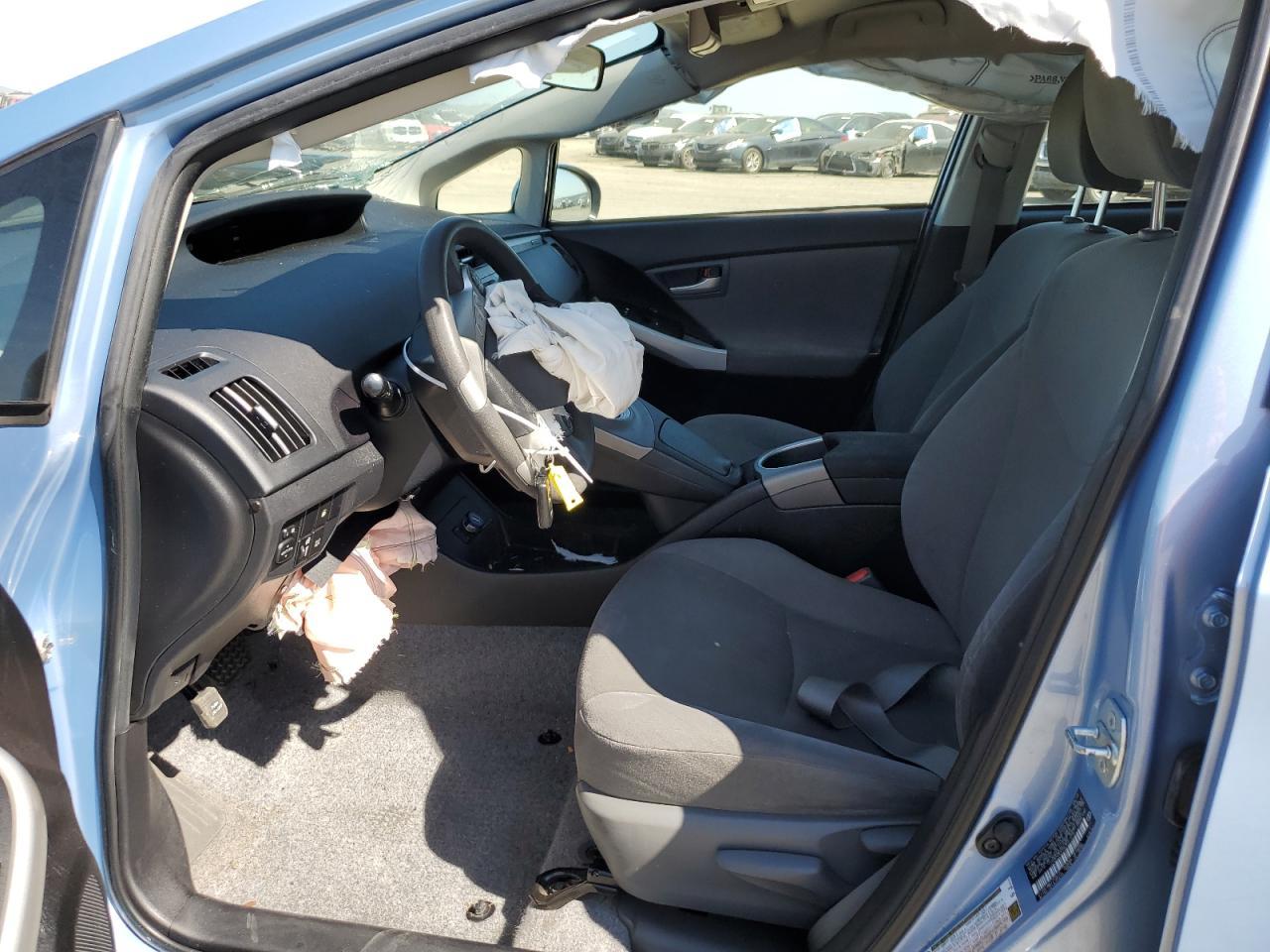 2014 TOYOTA PRIUS PLUG - Image 7