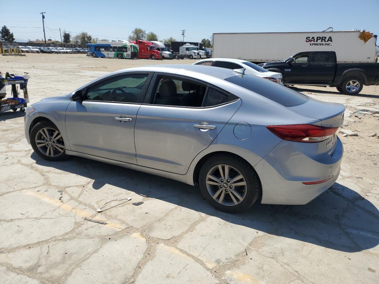 2017 HYUNDAI ELANTRA SE - Фото 2