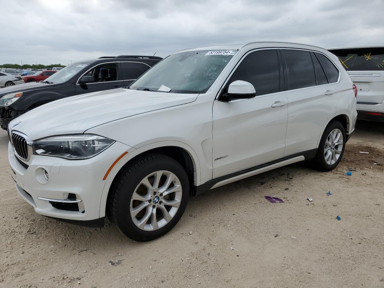 2015 BMW X5 XDRIVE3 car image