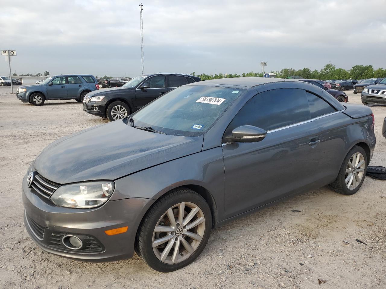 2013 VOLKSWAGEN EOS KOMFOR car image