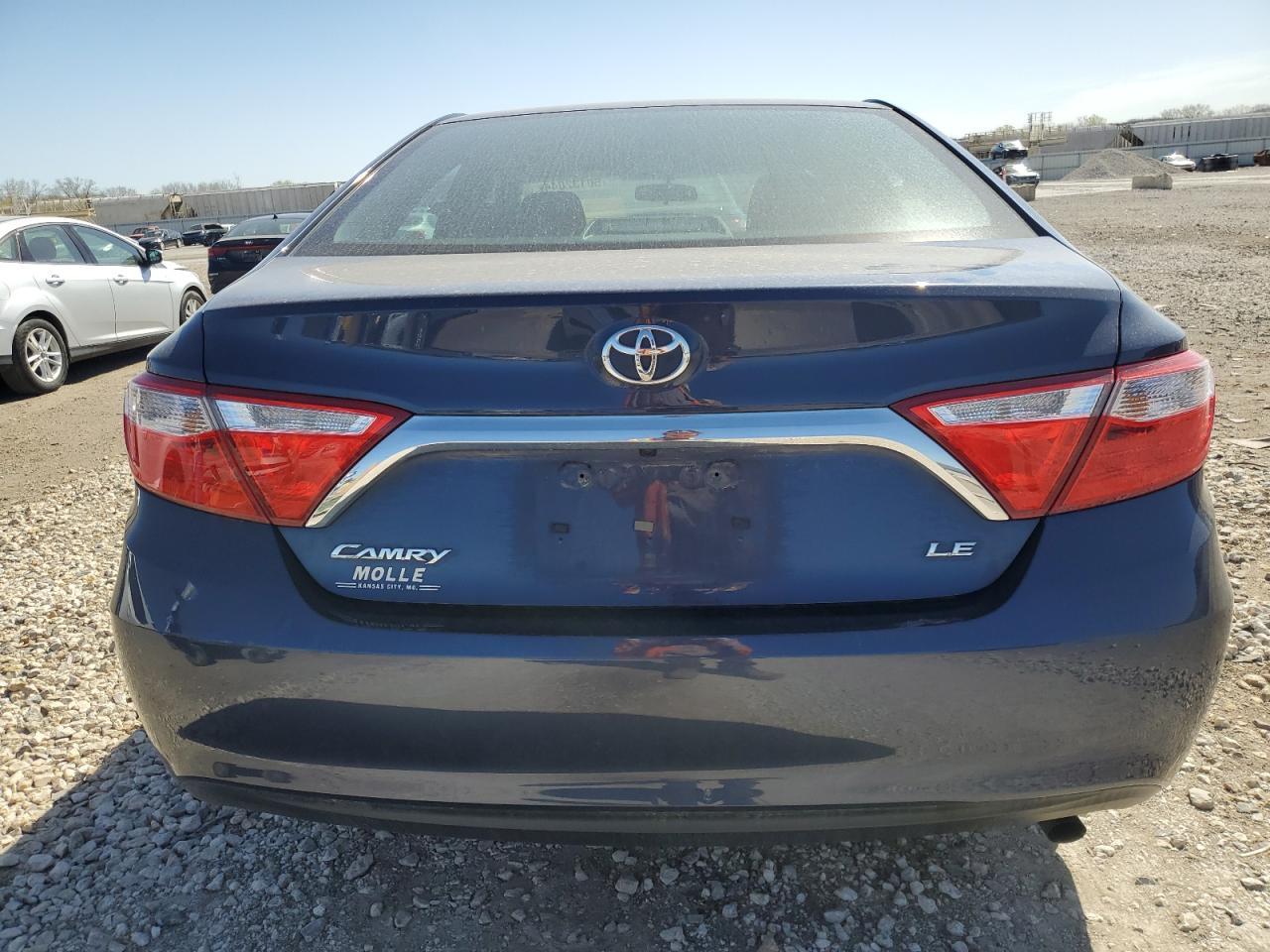 2016 TOYOTA CAMRY LE - Image 6