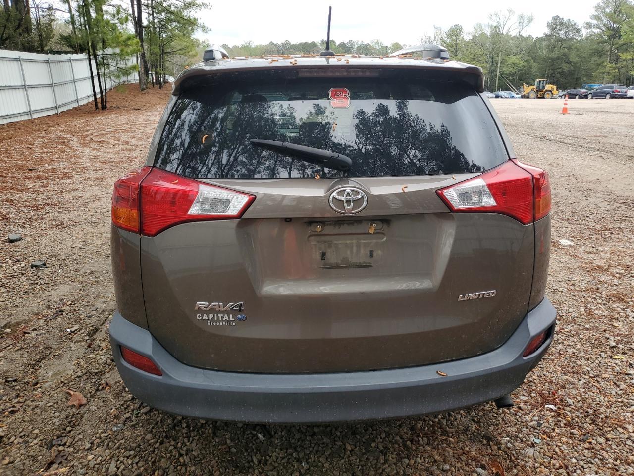 2015 TOYOTA RAV4 LIMIT - Image 6