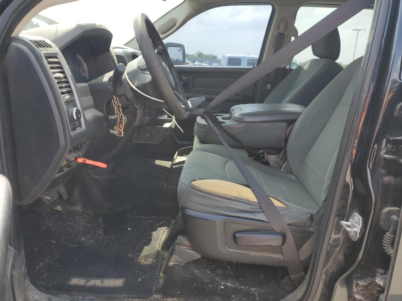 2015 RAM 1500 ST - Image 7