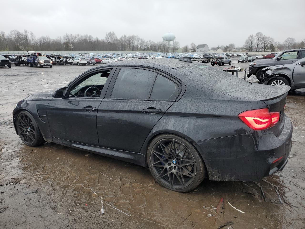 2018 BMW M3 - Фото 2