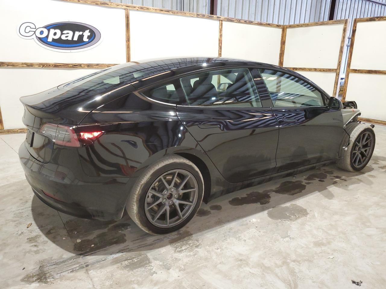 2023 TESLA MODEL 3 - Image 3