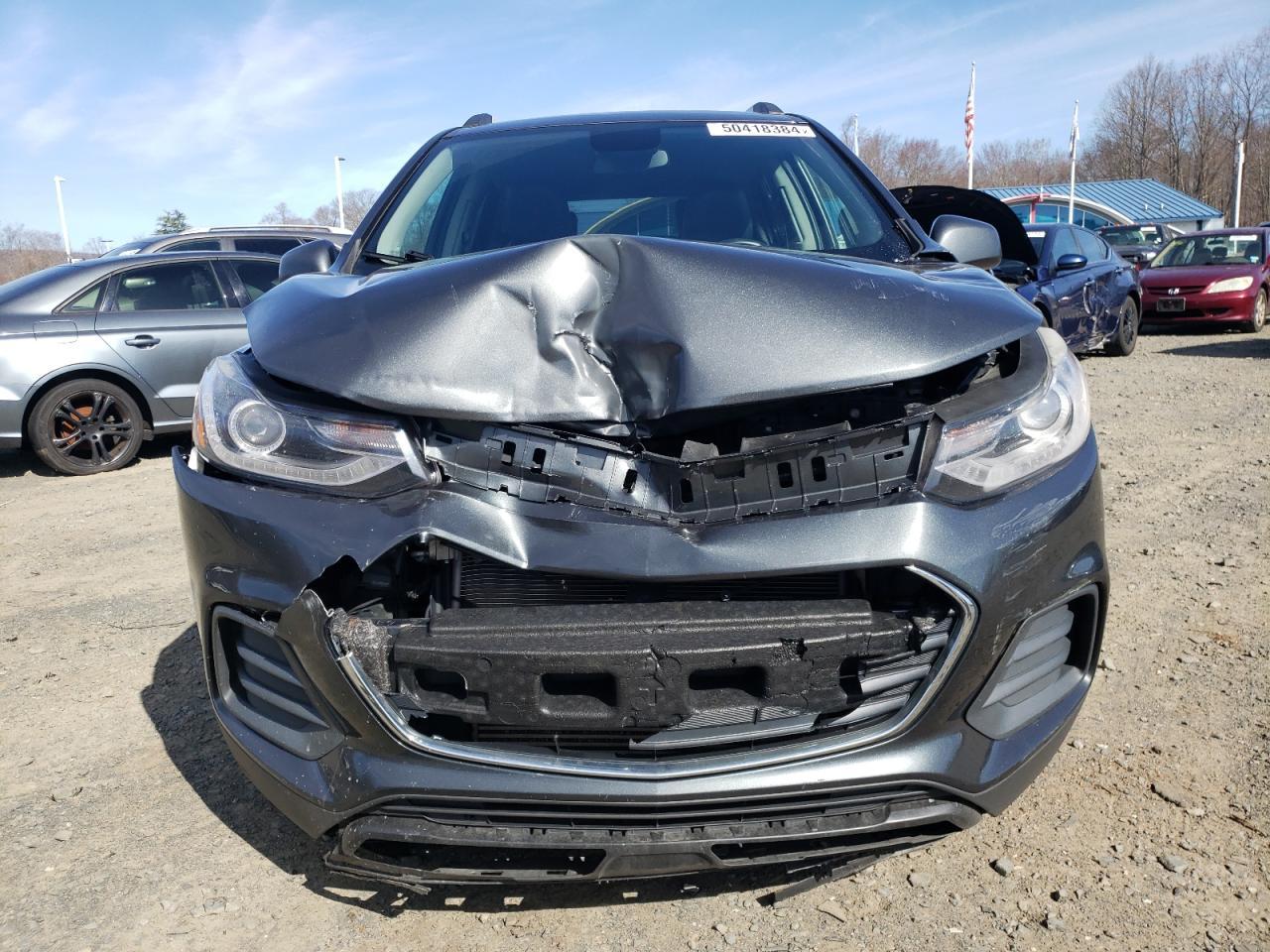 2018 CHEVROLET TRAX 1LT - Фото 5