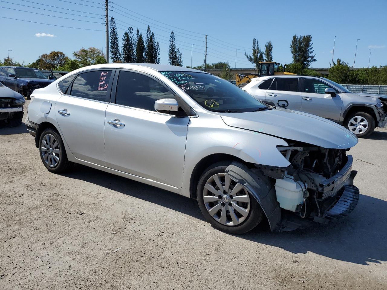 2017 NISSAN SENTRA S - Фото 4