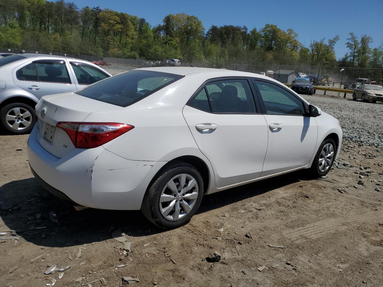 2015 TOYOTA COROLLA L - Фото 3
