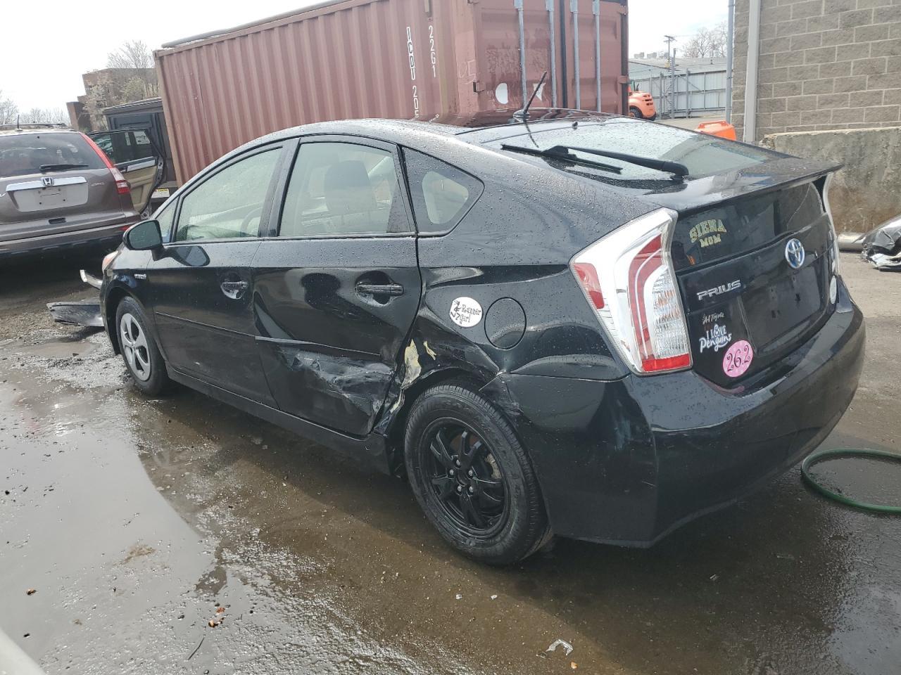 2013 TOYOTA PRIUS - Фото 2