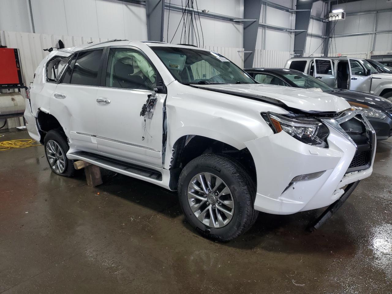 2017 LEXUS GX 460 PRE - Фото 4