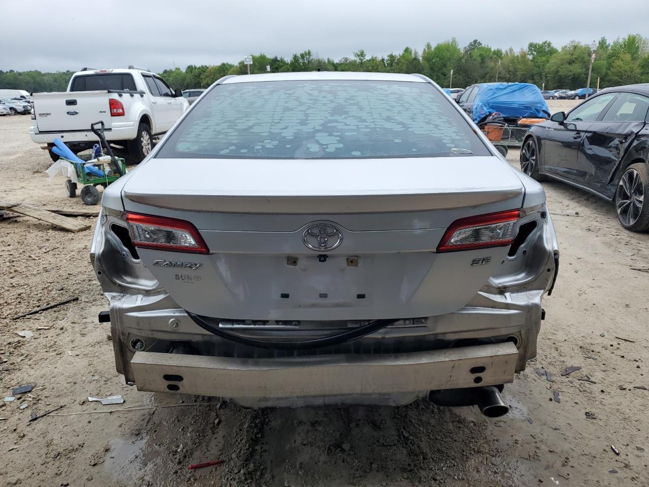 2013 TOYOTA CAMRY L - Фото 6