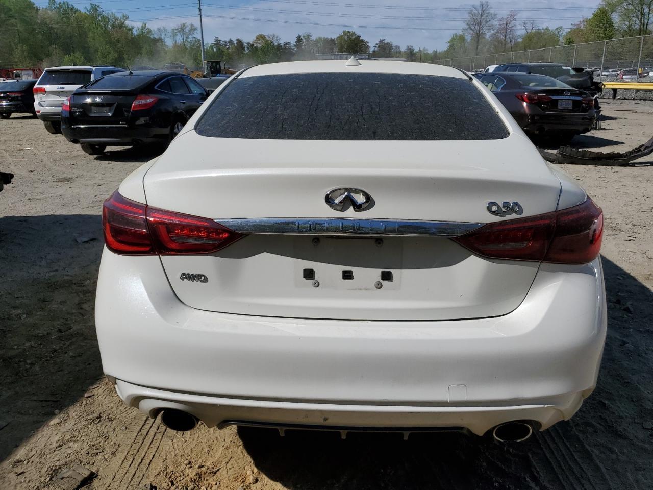 2018 INFINITI Q50 LUXE - Фото 6