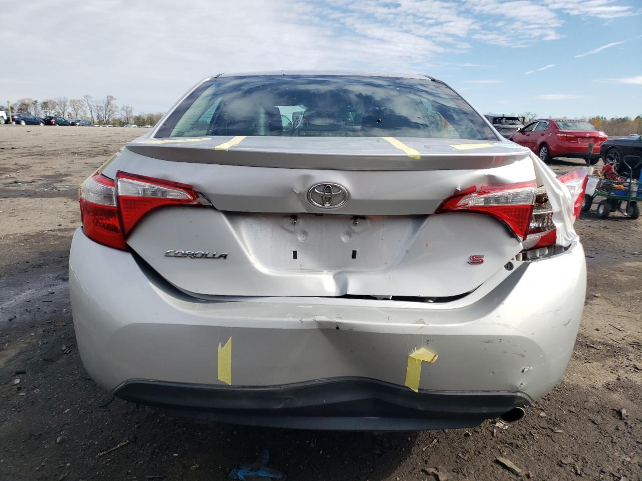 2015 TOYOTA COROLLA L - Image 6