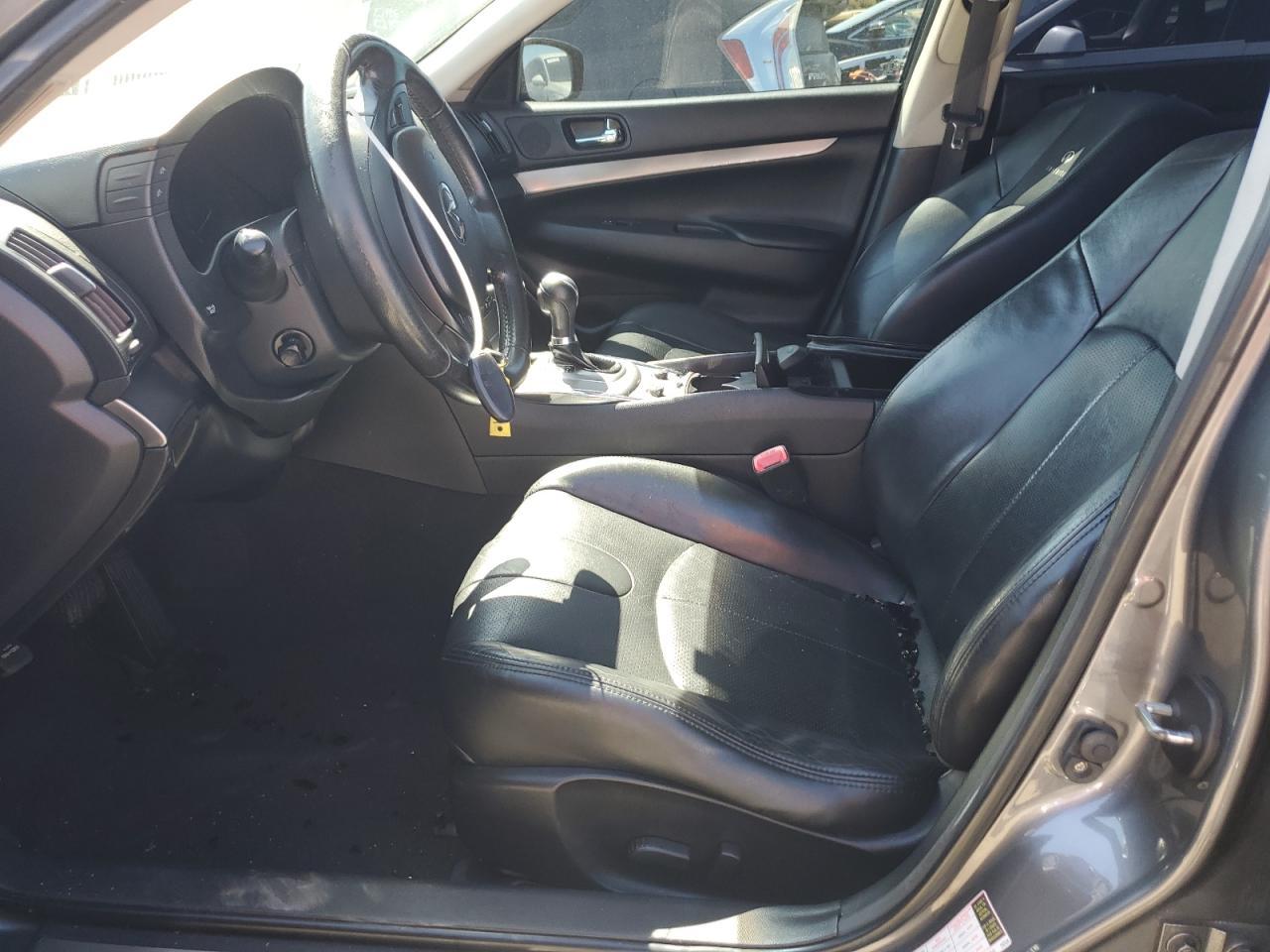 2012 INFINITI G37 BASE - Image 7