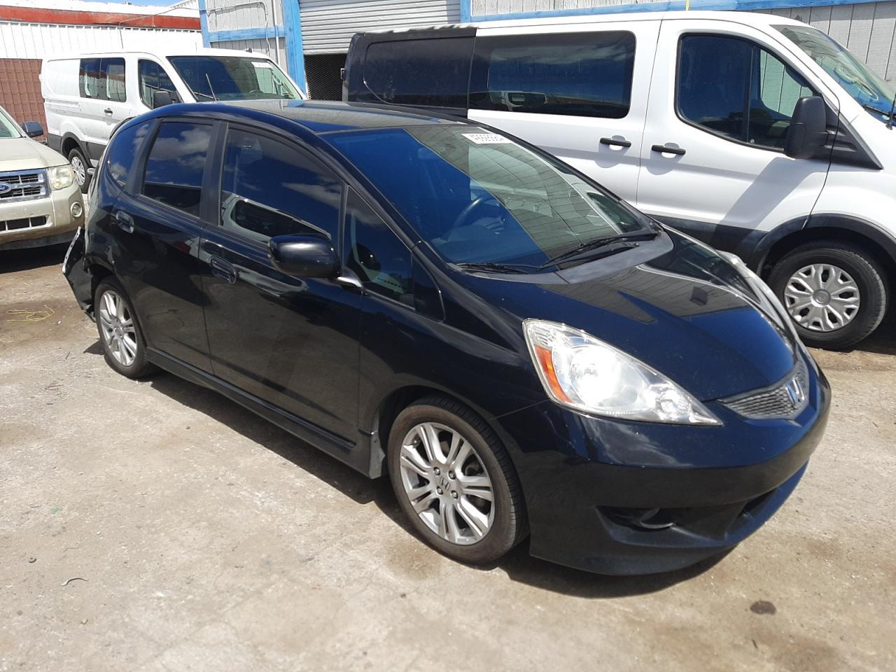 2011 HONDA FIT SPORT - Image 4