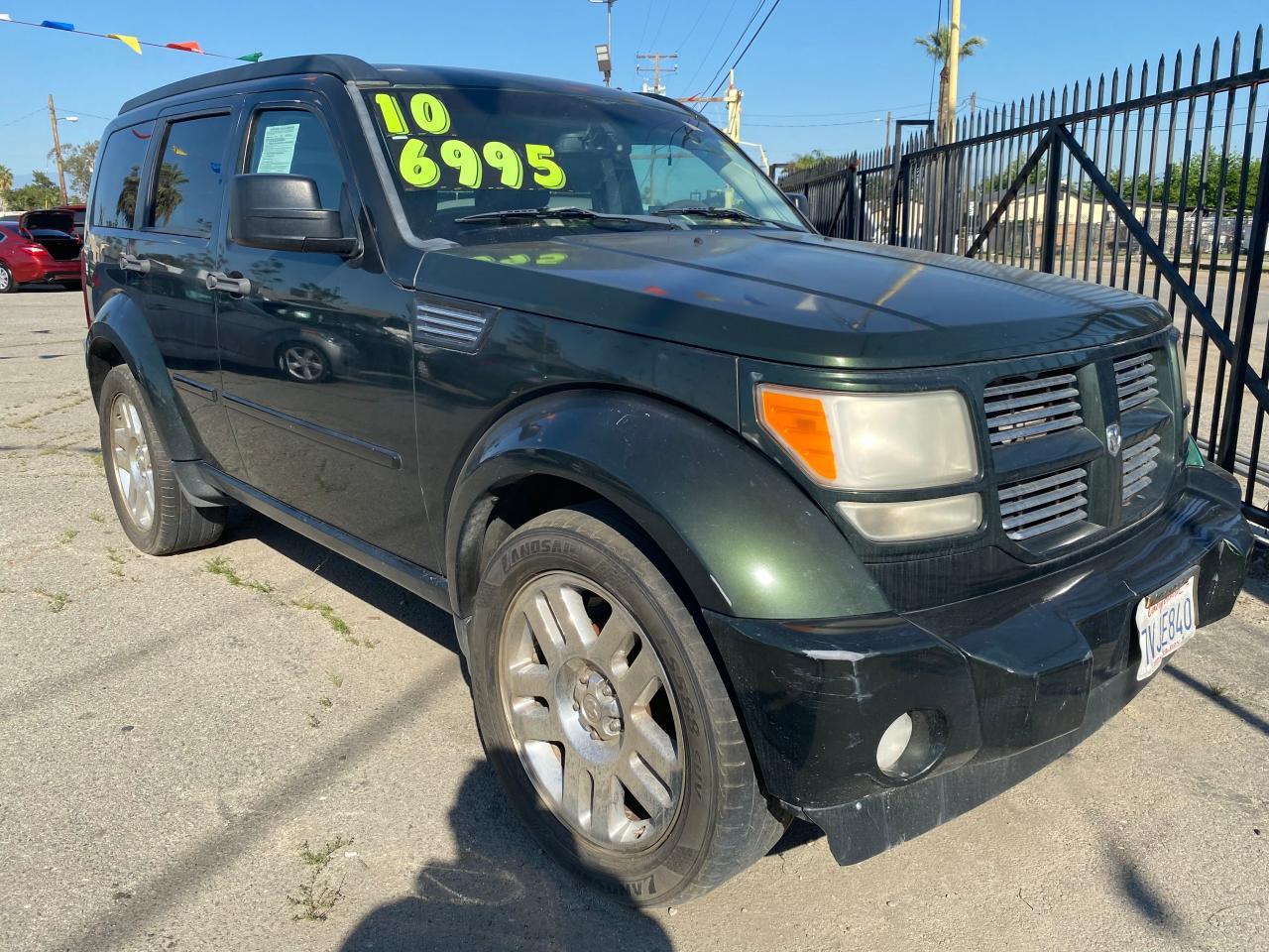 2010 DODGE NITRO SXT car image