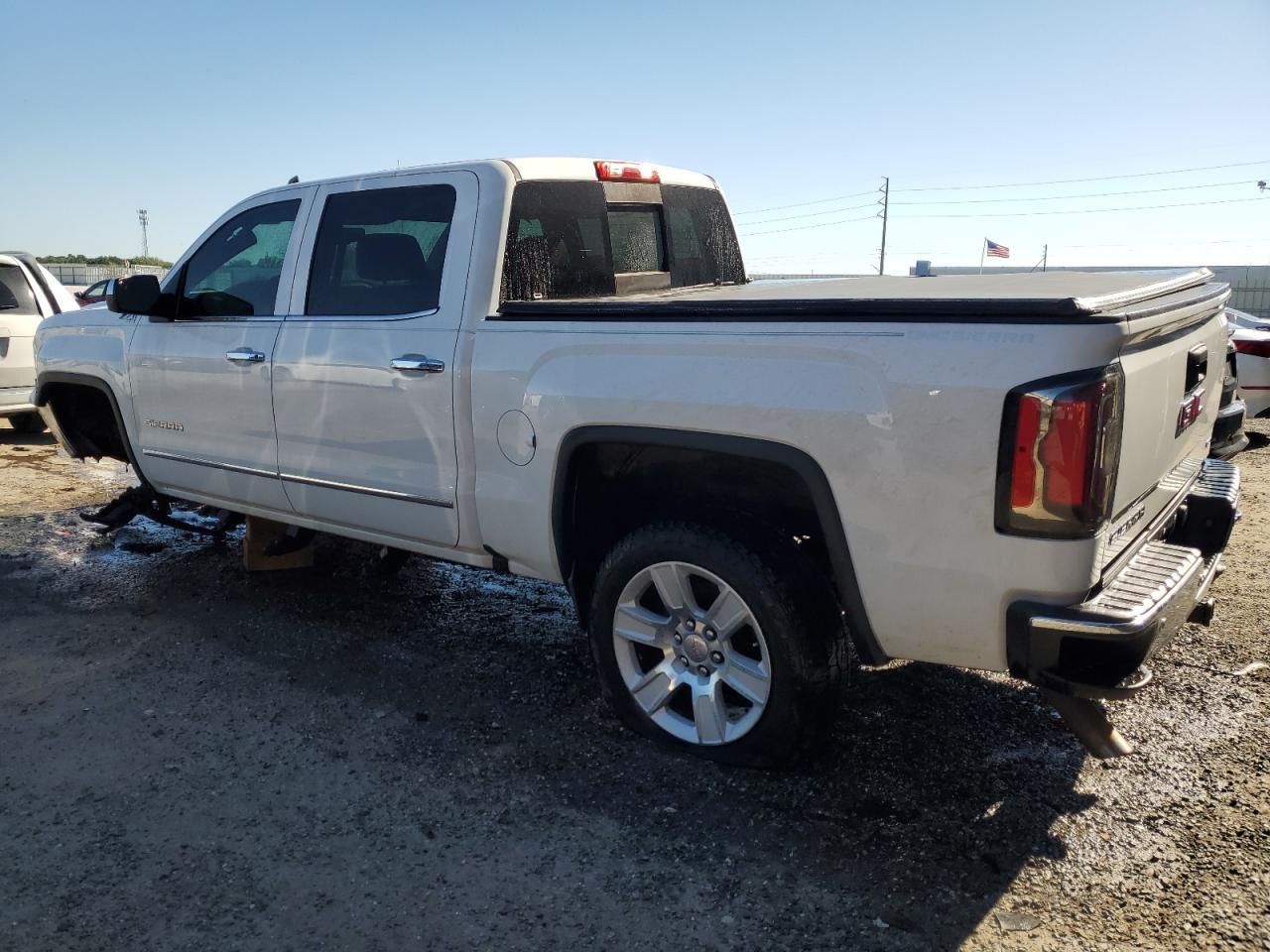 2016 GMC SIERRA K15 - Image 2