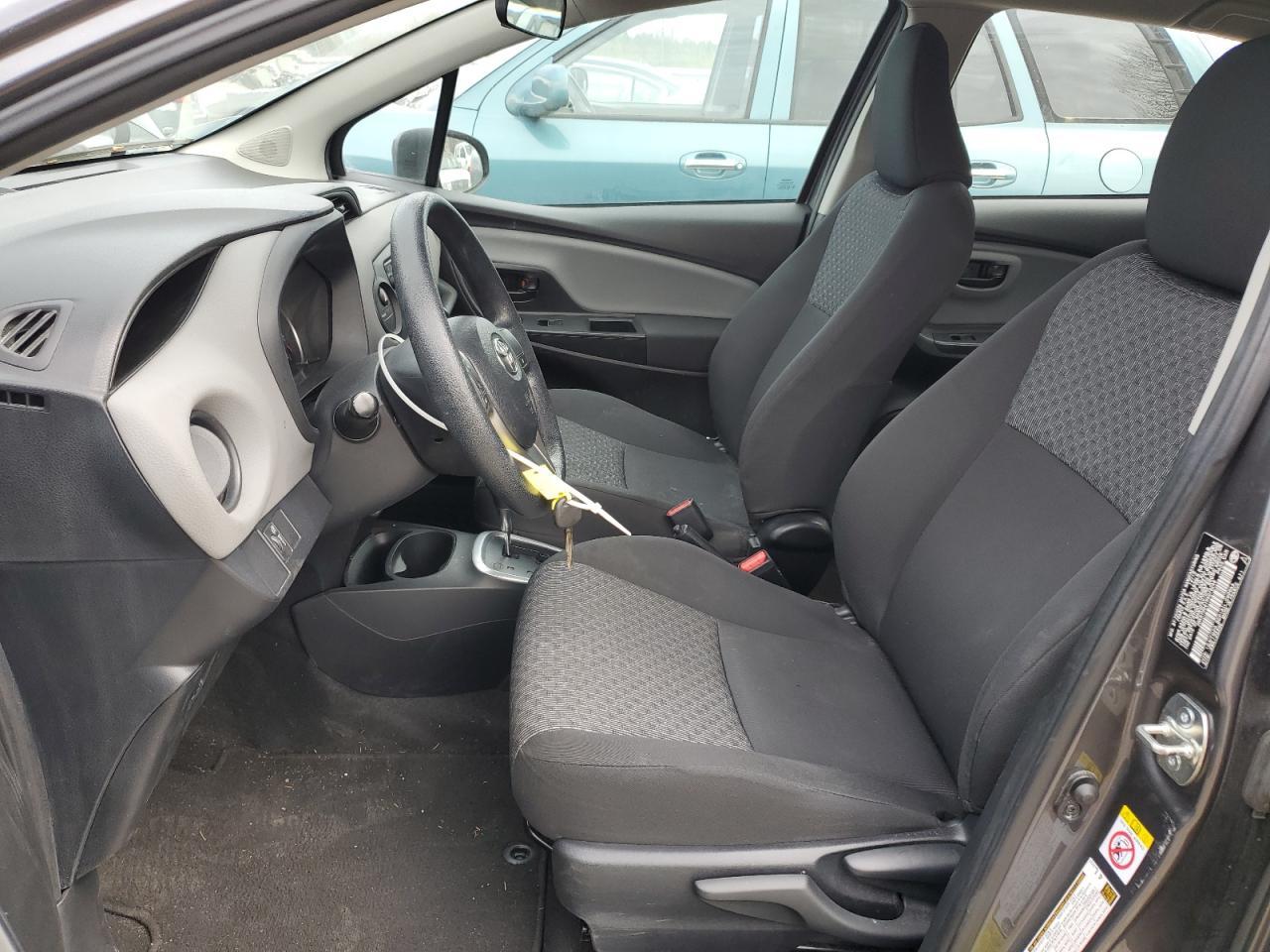 2017 TOYOTA YARIS L - Фото 7