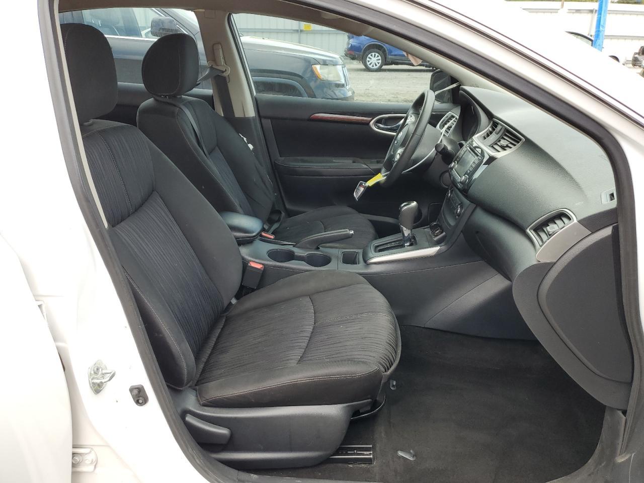 2017 NISSAN SENTRA S - Фото 7