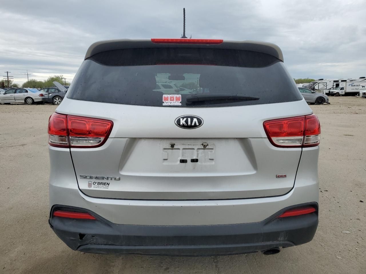 2016 KIA SORENTO LX - Image 6