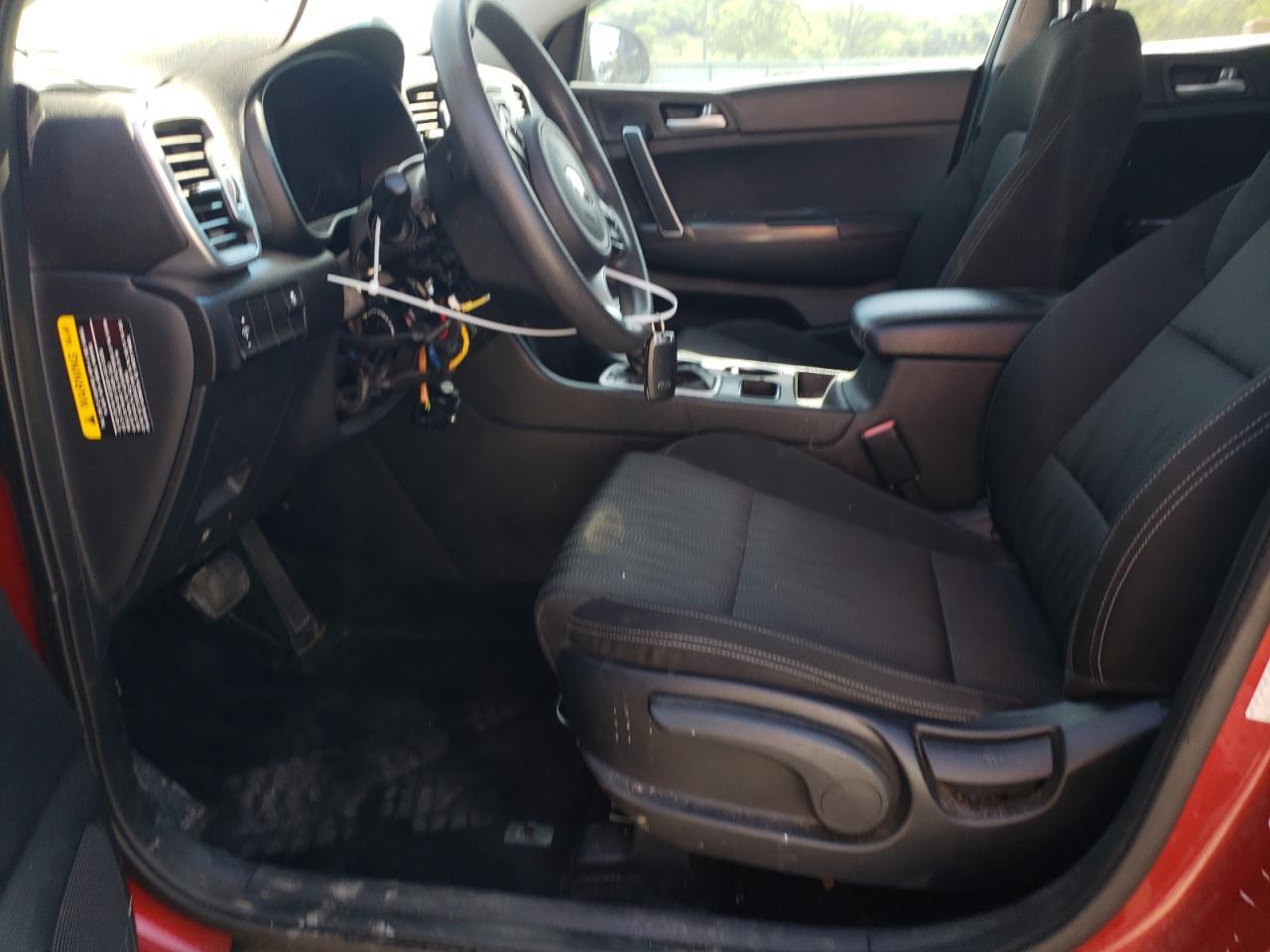 2017 KIA SPORTAGE L - Image 7