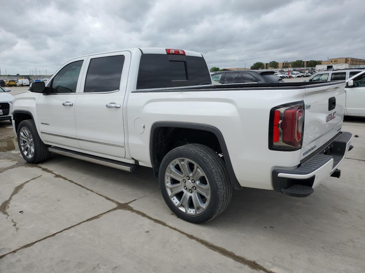 2018 GMC SIERRA K15 - Image 2