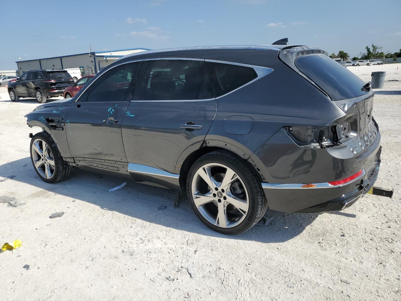 2021 GENESIS GV80 BASE - Фото 2