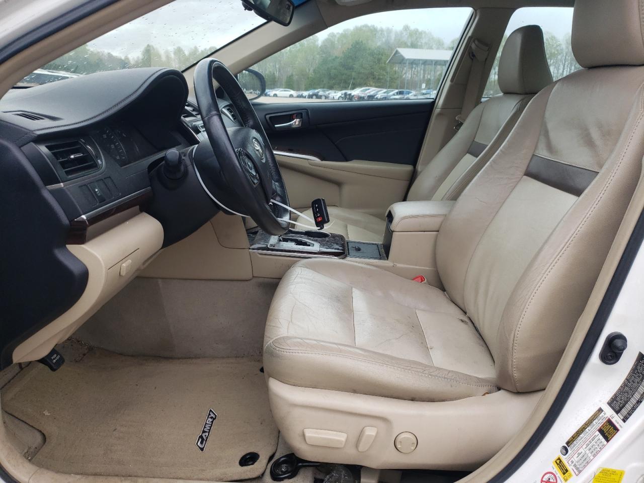 2014 TOYOTA CAMRY L - Фото 7