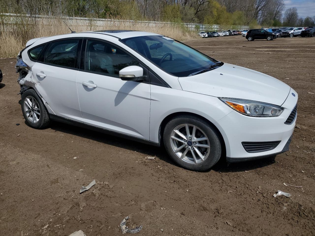 2016 FORD FOCUS SE - Фото 4