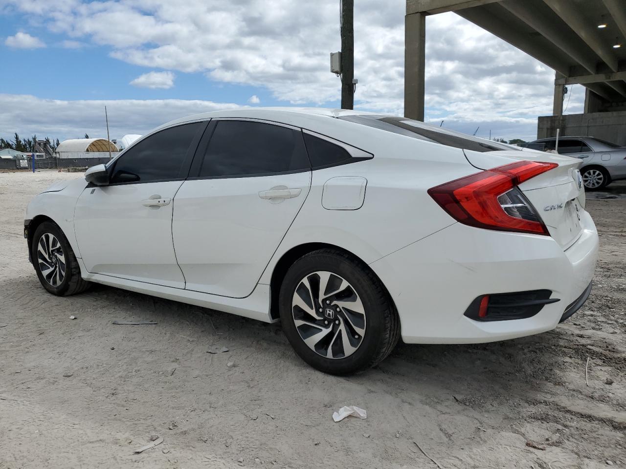 2016 HONDA CIVIC EX - Фото 2