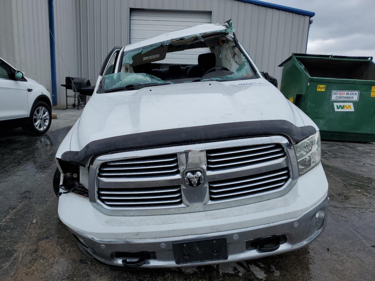 2015 RAM 1500 SLT - Image 5