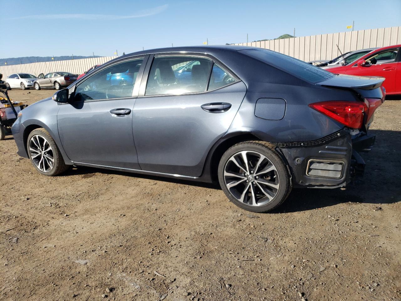 2018 TOYOTA COROLLA L - Фото 2