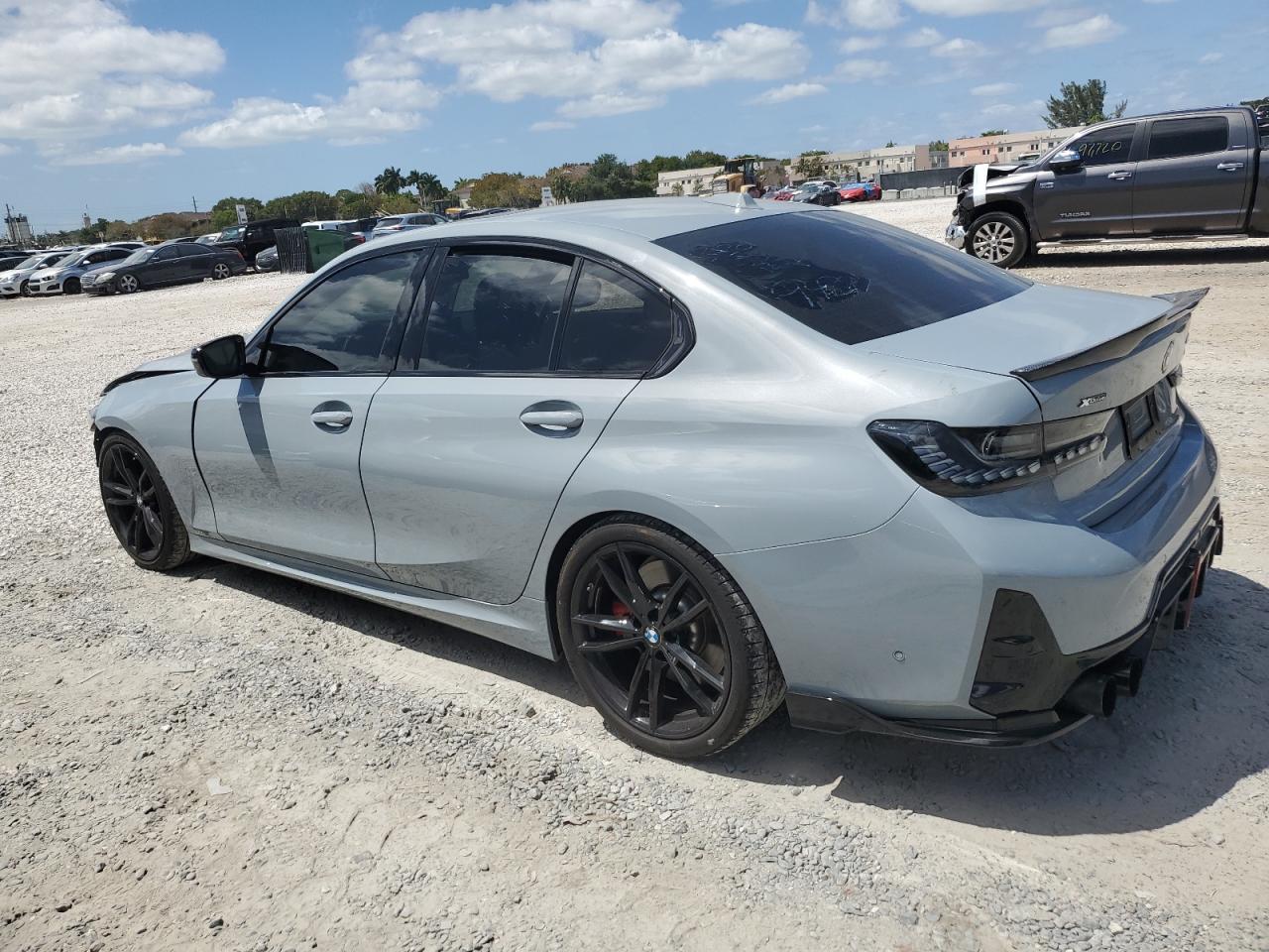 2023 BMW M340XI - Фото 2