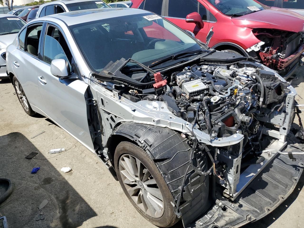 2018 INFINITI Q50 LUXE - Image 4