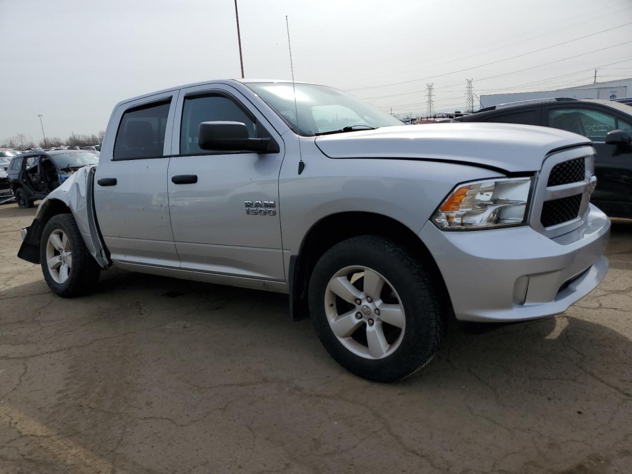 2014 RAM 1500 ST - Фото 4