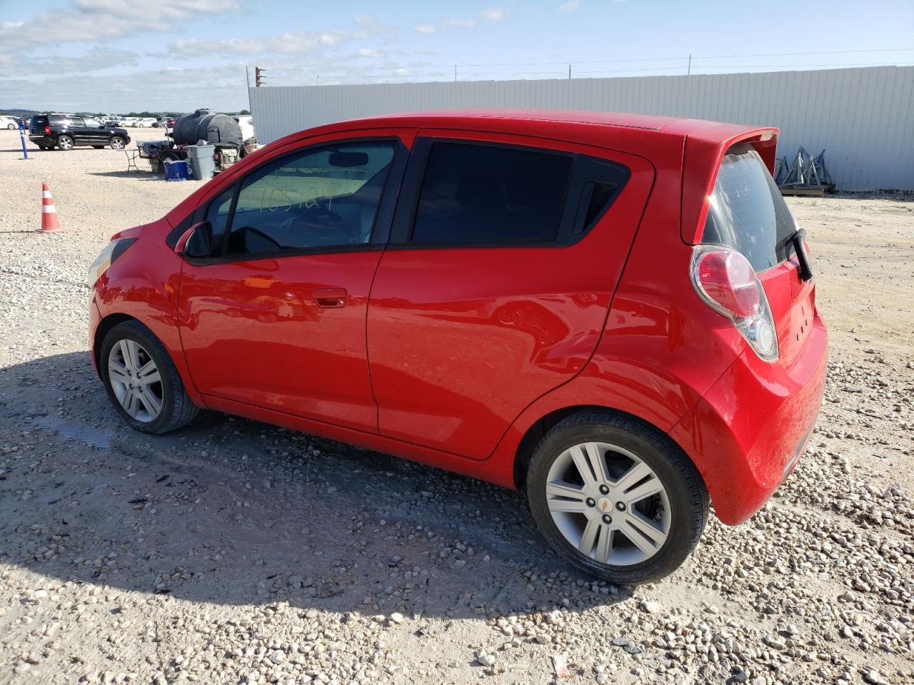 2014 CHEVROLET SPARK 1LT - Фото 2