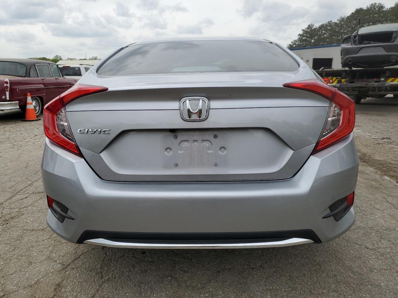 2019 HONDA CIVIC LX - Image 6