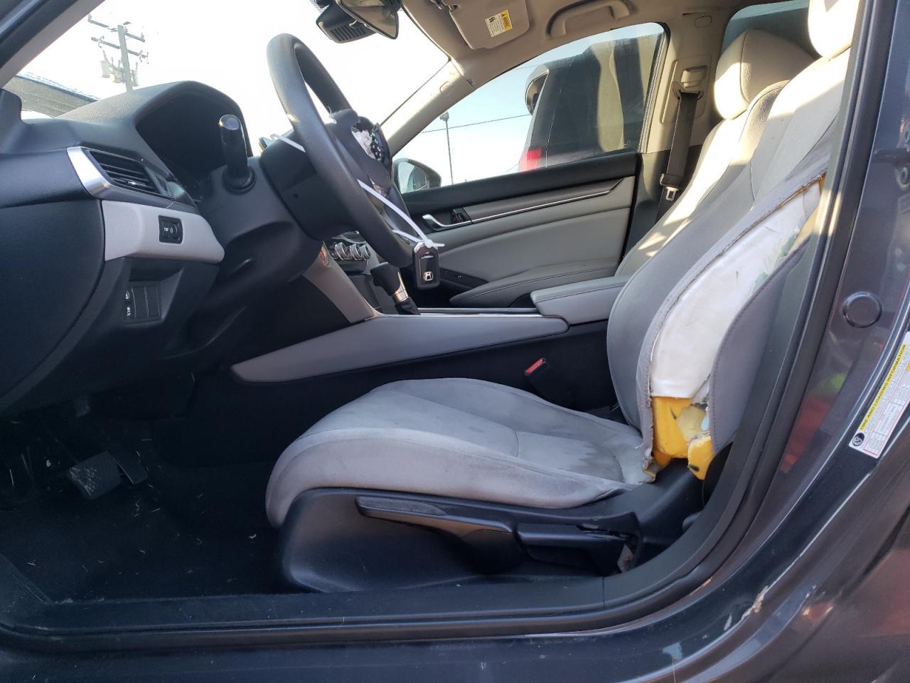 2018 HONDA ACCORD LX - Image 7