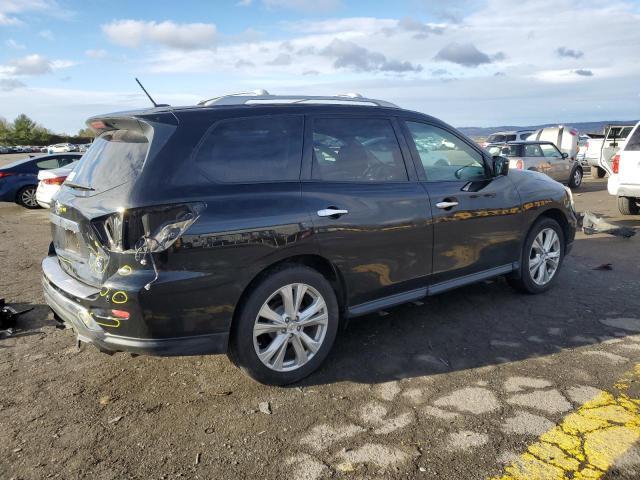 2018 Nissan Pathfinder S - Image 3
