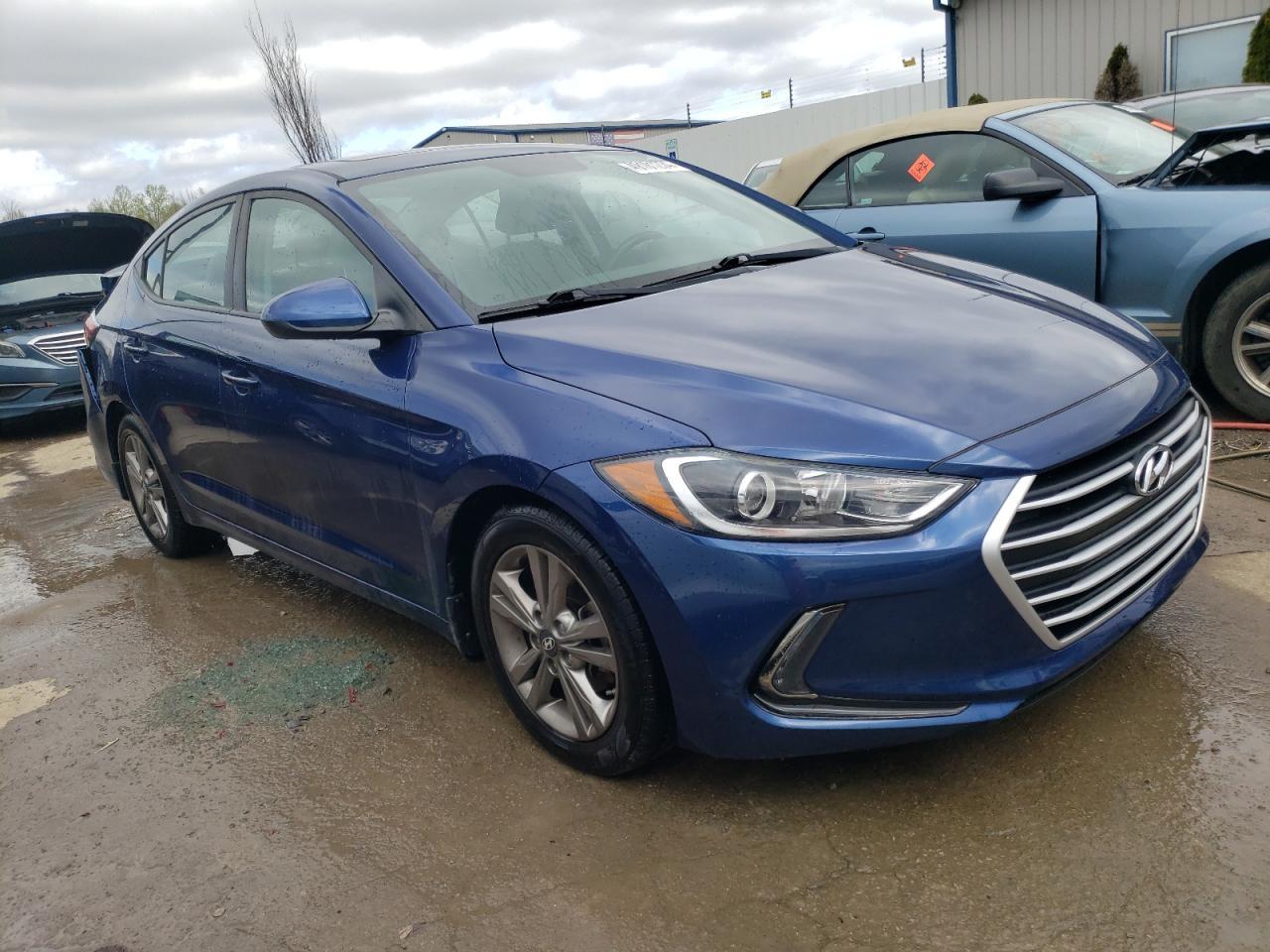 2018 HYUNDAI ELANTRA SE - Фото 4