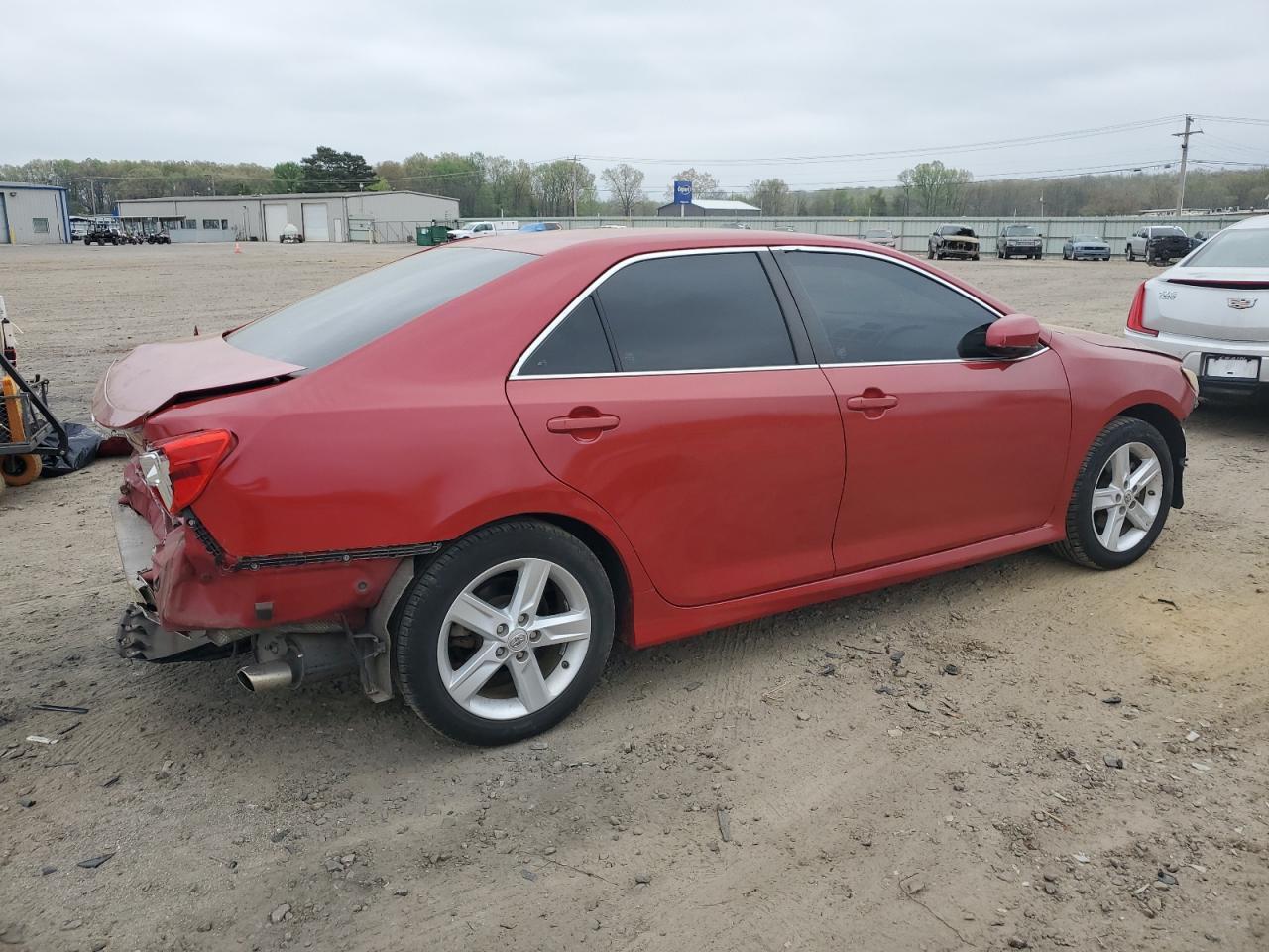 2014 TOYOTA CAMRY L - Image 3