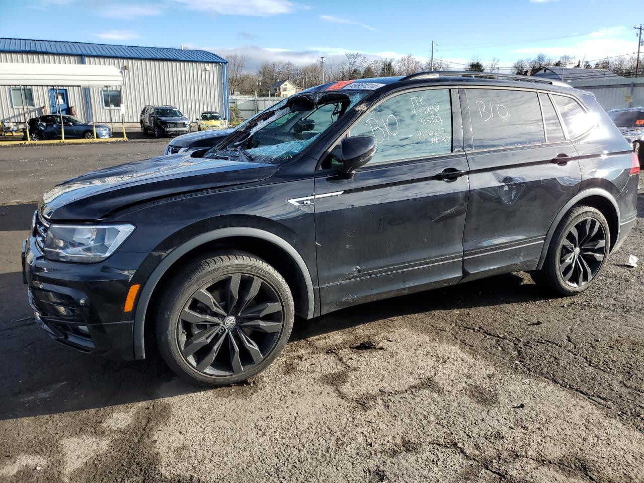 2021 VOLKSWAGEN TIGUAN SE
