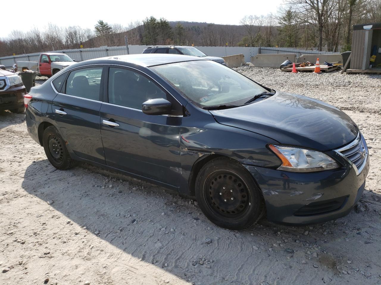 2013 NISSAN SENTRA S - Фото 4