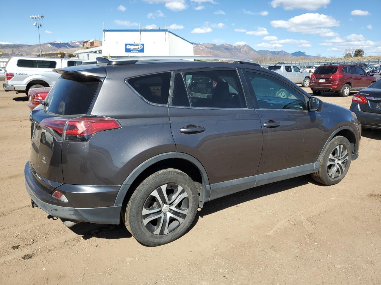 2016 TOYOTA RAV4 LE - Фото 3