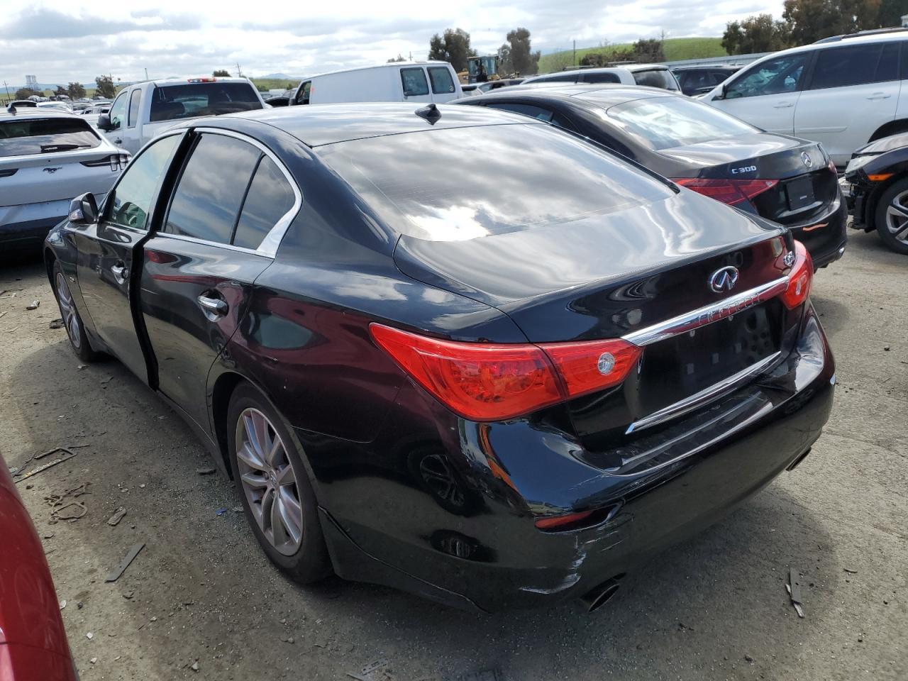 2016 INFINITI Q50 PREMIU - Image 2