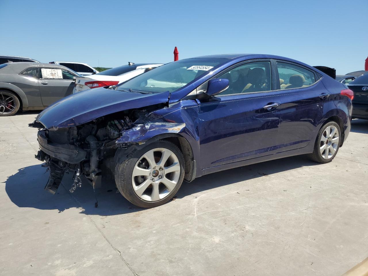 2013 HYUNDAI ELANTRA GL