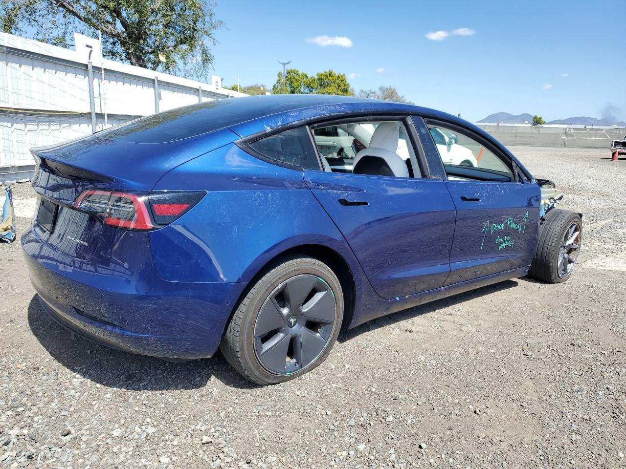 2022 TESLA MODEL 3 - Image 3
