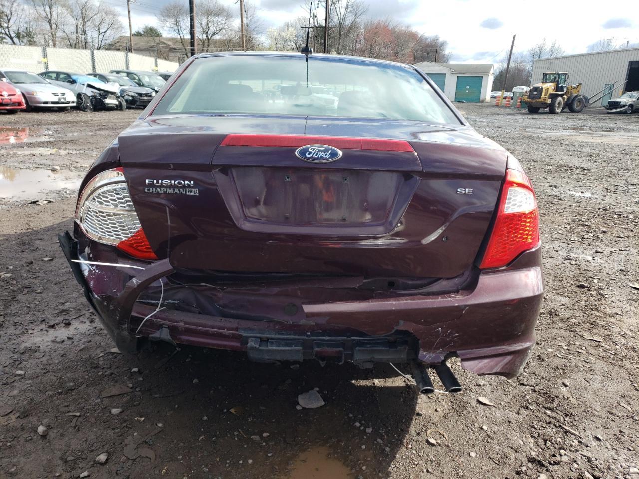 2012 FORD FUSION SE - Image 6