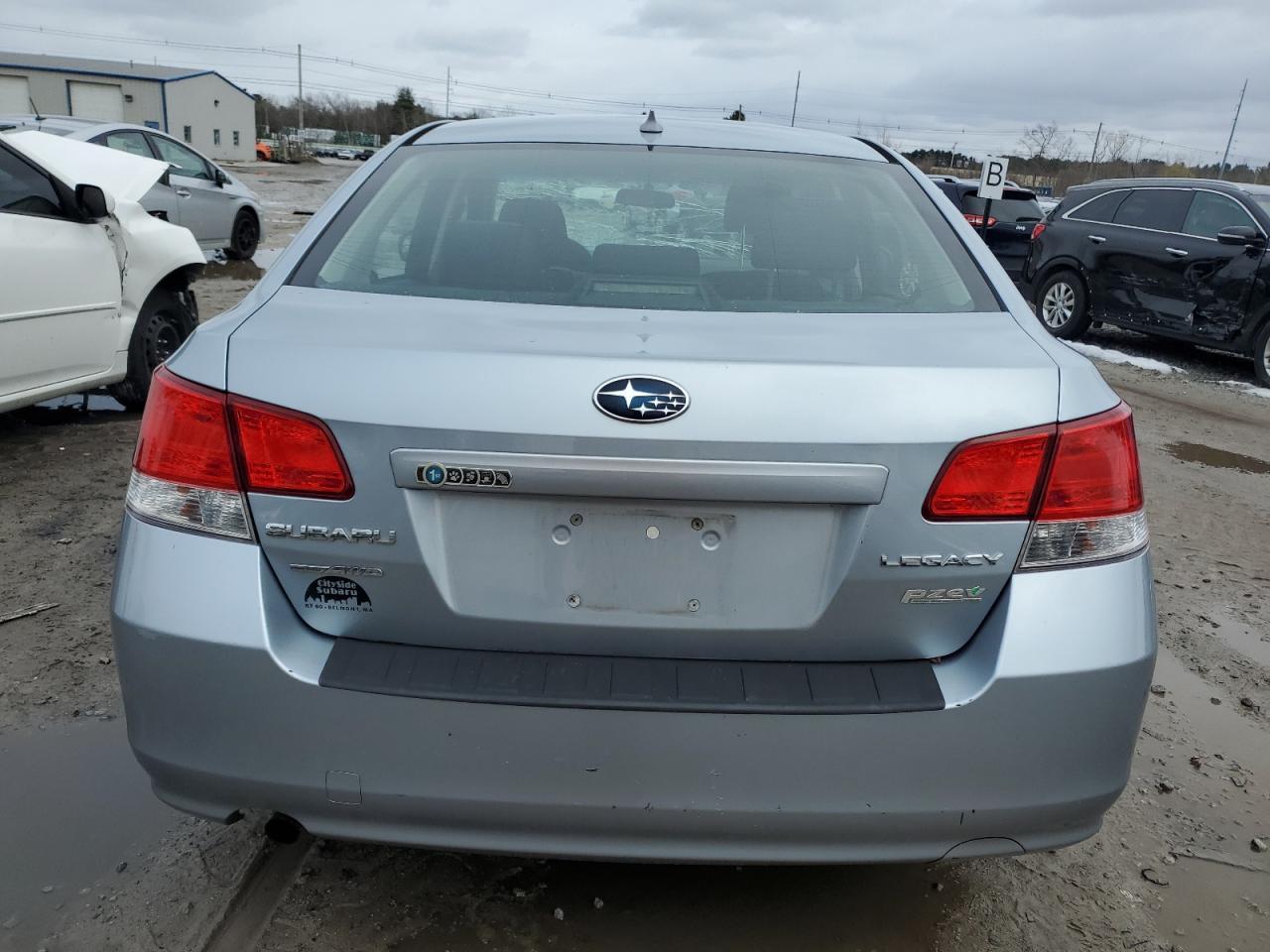 2014 SUBARU LEGACY 2.5 - Image 6